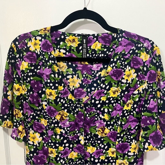 Design Lab Lord & Taylor Floral Button-Up Dress – 19.5” P2P - Size Medium (NWT) - Picture 3 of 5